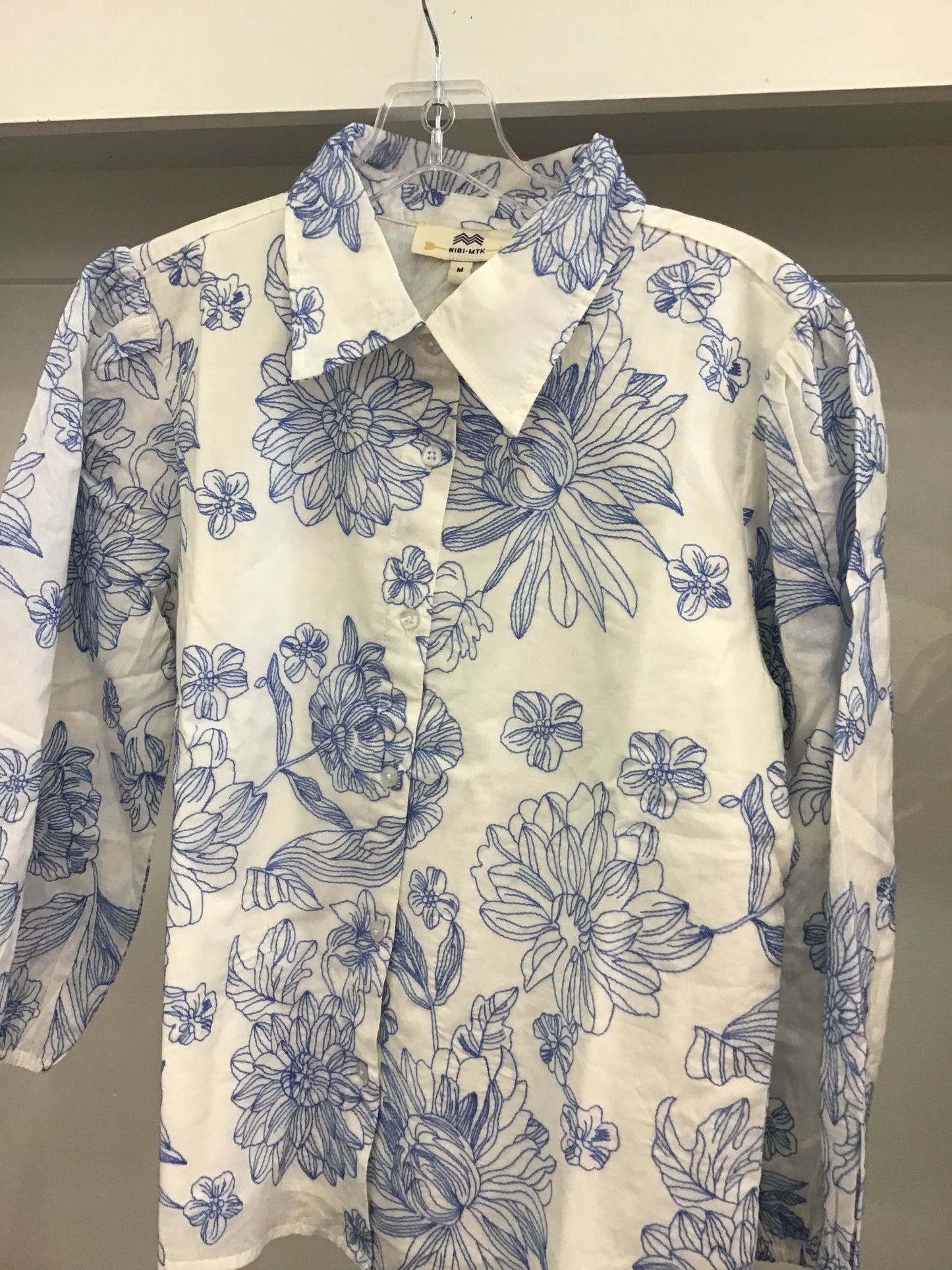Blaine Top in Petal Embroidery by NIBI