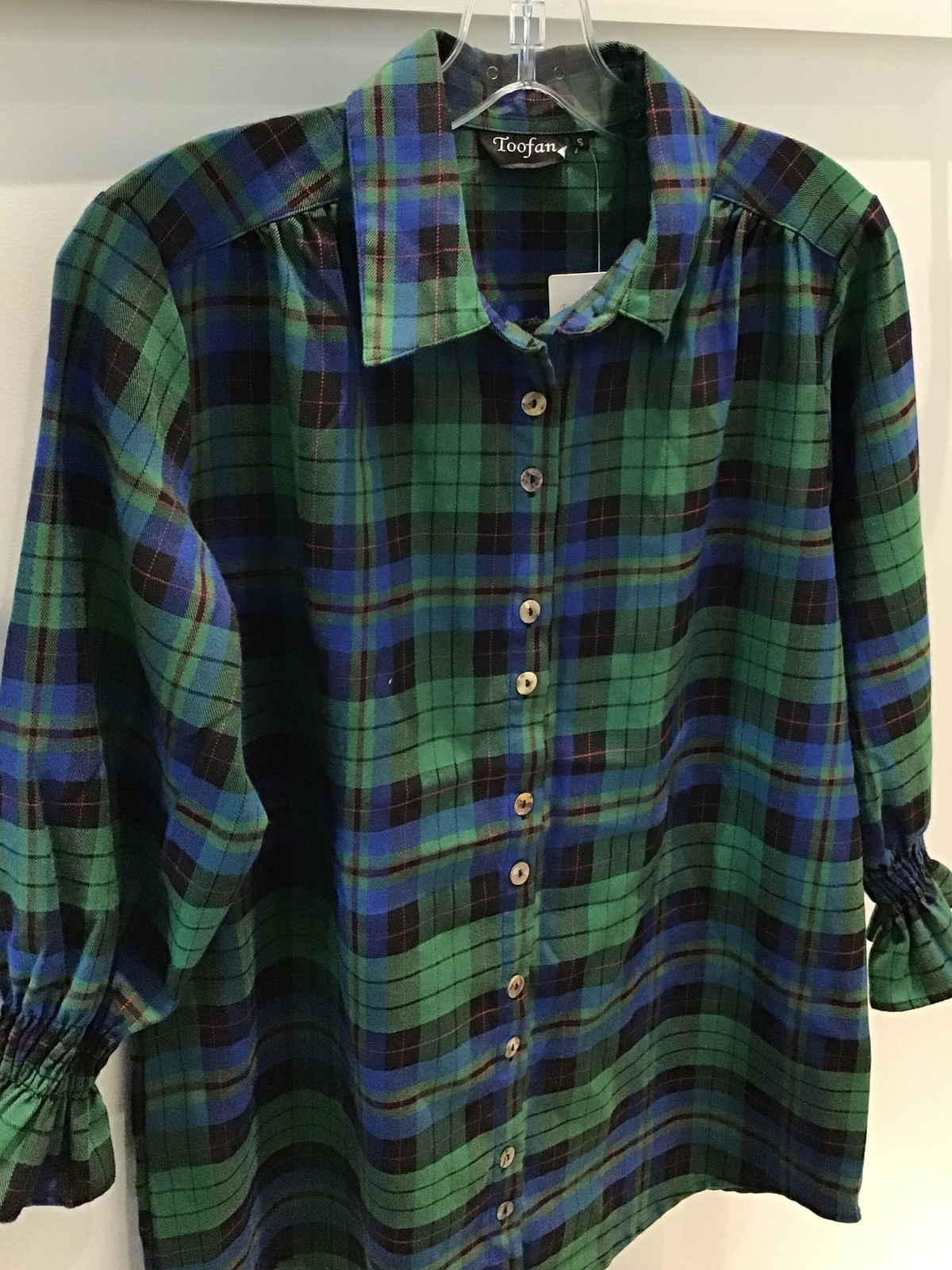Smocking Sleeve Shirt in Green Plaid by Toofan