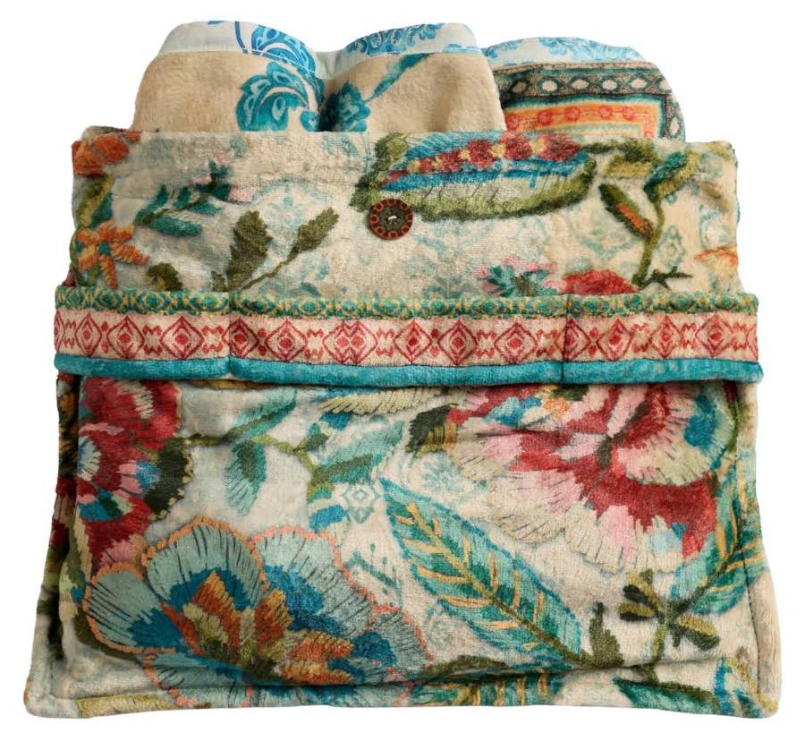 Travel Blanket in Gillian by Johnny Was