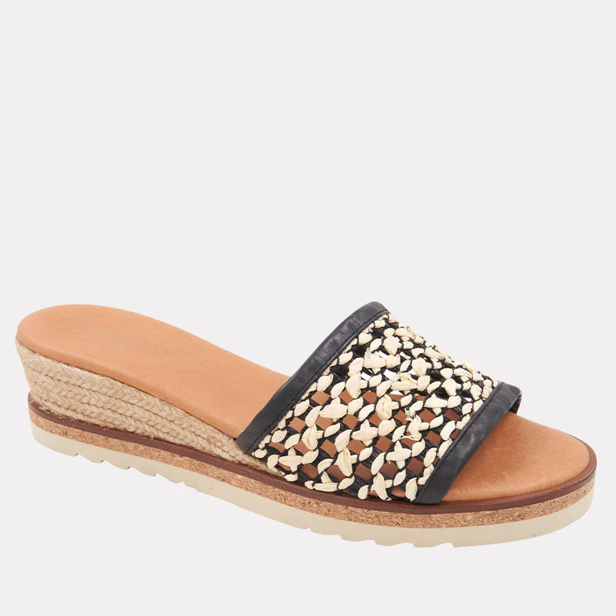 Nessie Raffia Wedge by andré assouse