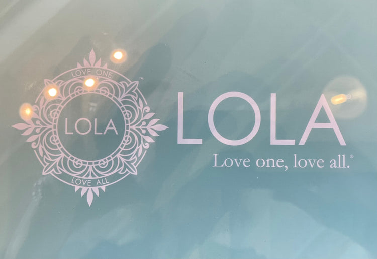 LOLA Love one, Love All