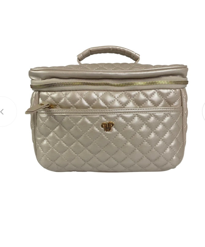 Classic Train Case Pearl Quilted by Pursen