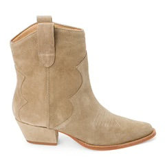 Arlo Ankle Boot in Taupe by Matisse