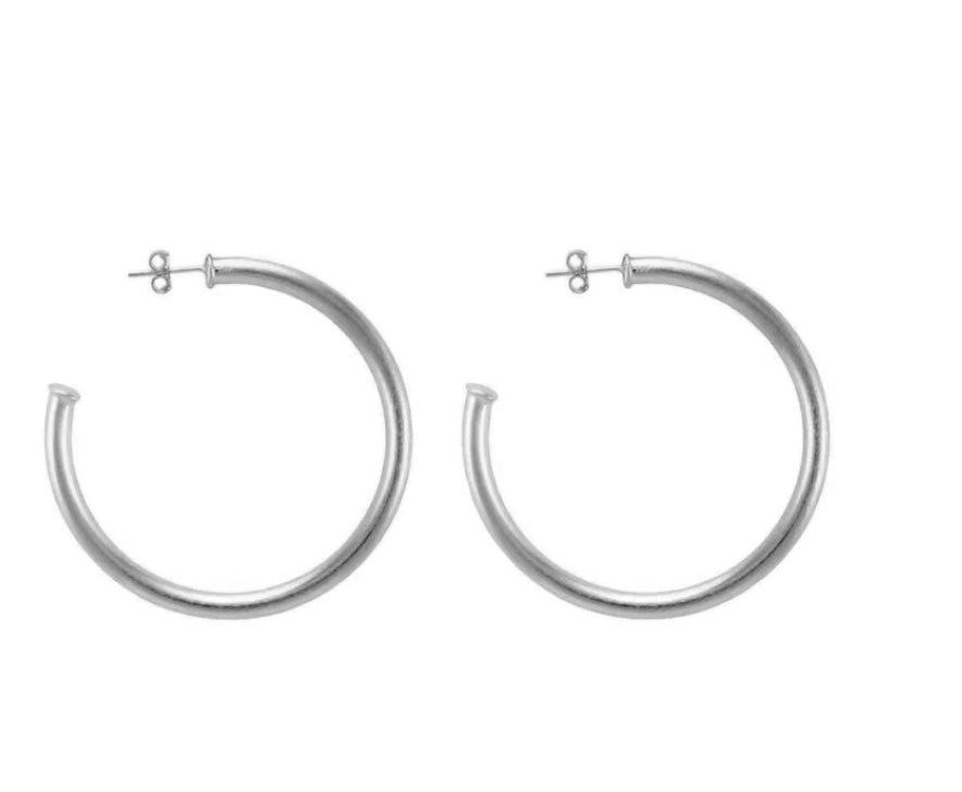 Everybody’s Favorite Hoop Petite in Brushed Silver by Shelia Fajl