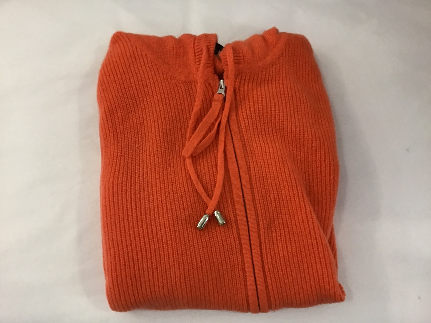 100% Cashmere Sleeveless Shaker Sweater Hoodie in Flame by Pure Amici