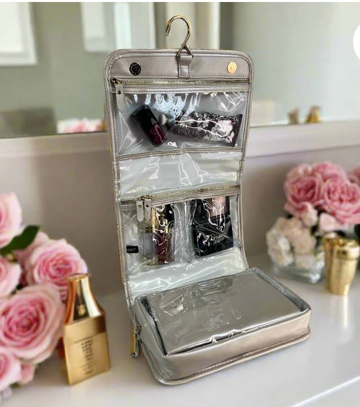 Classic Toiletry Case Pearl Quilted by Pursen