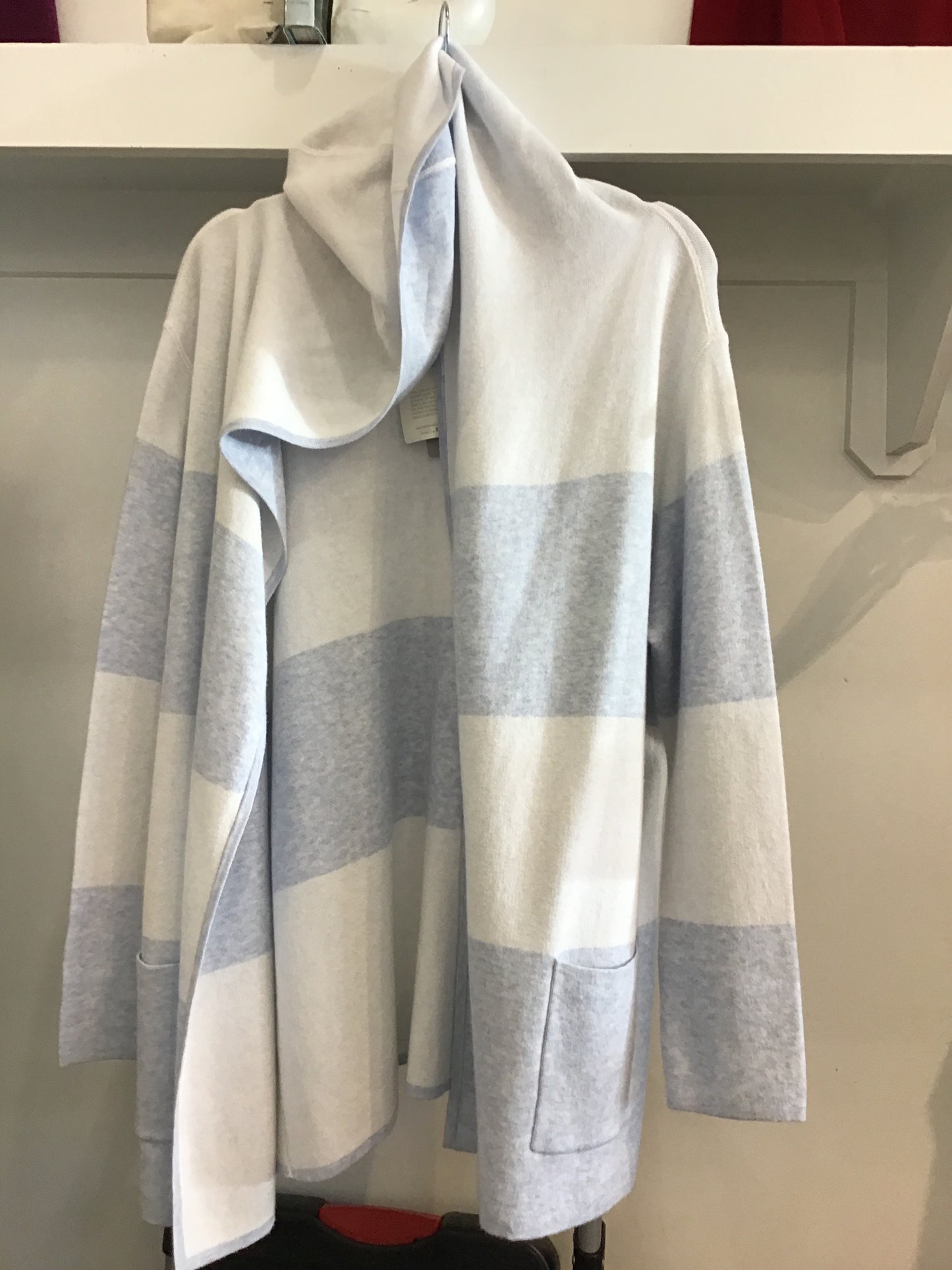 Cardigan With Pockets and Hood in Light Blue and White Wave by Kinross Cashmere