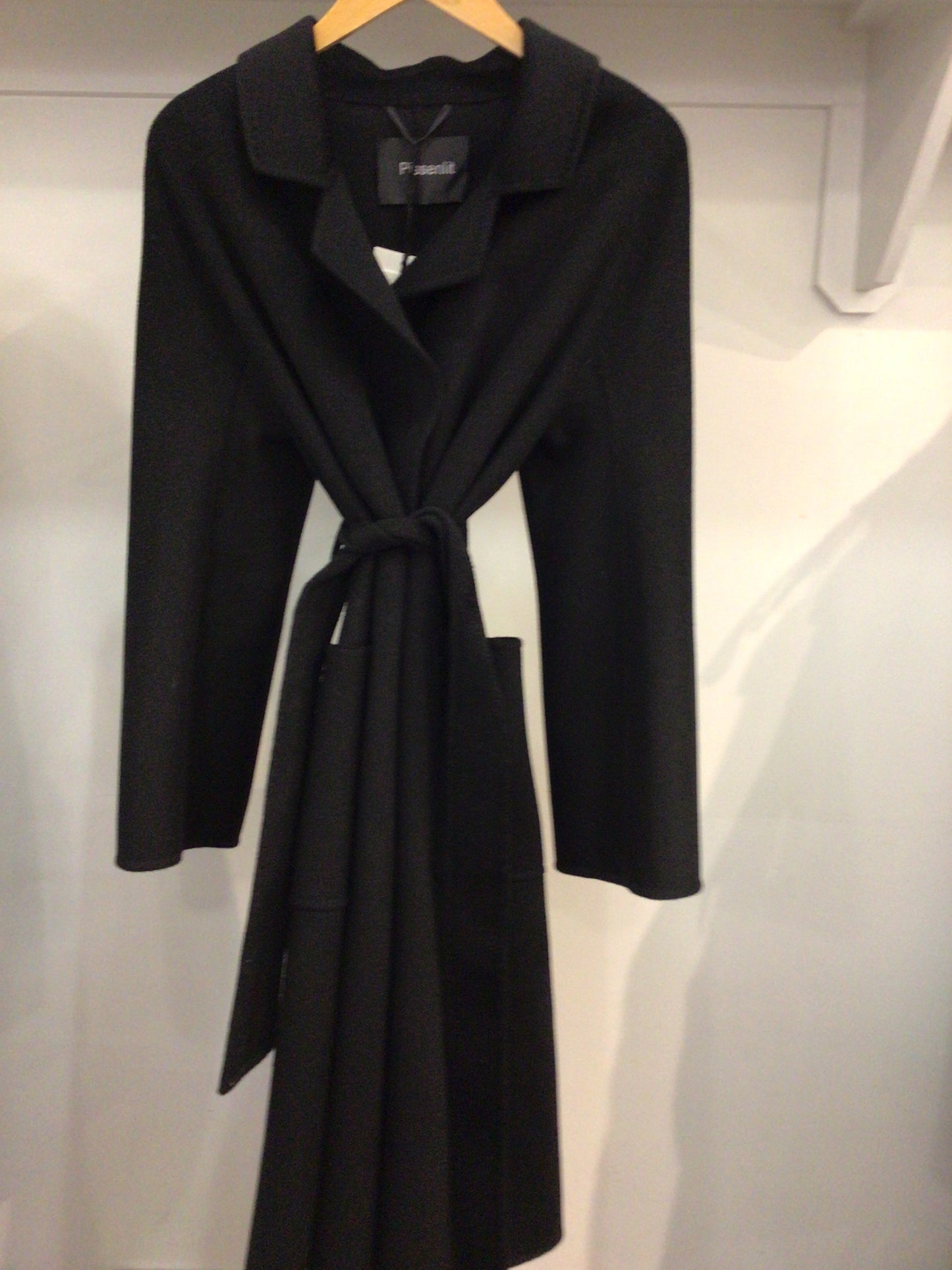 Long Tie Coat in Black by Pissenlit