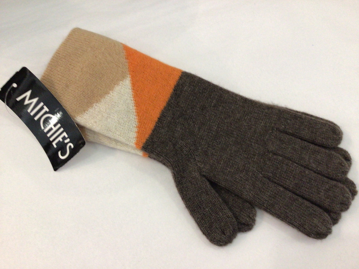 Mix Abstract Colorblock Knit Gloves by Mitchie’s Matchings