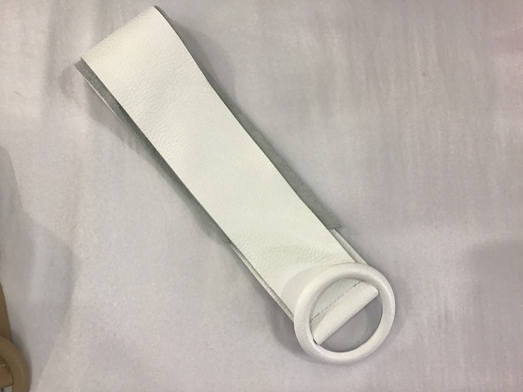 Leather Belt in White by BC bags