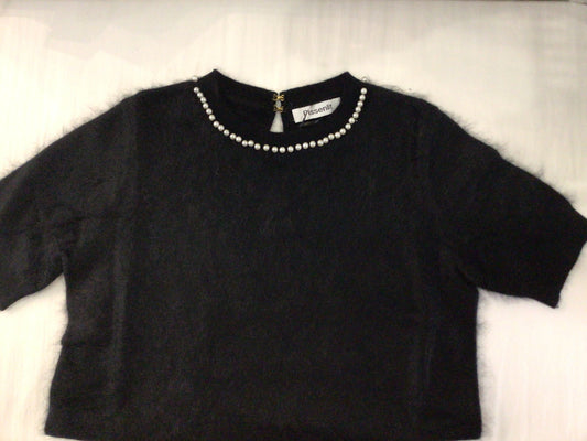Brushed Cashmere Short-sleeve Sweater with Pearls in Black by Pissenlit
