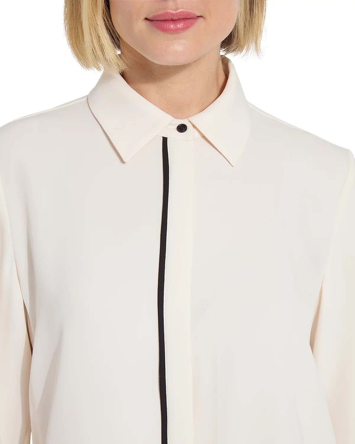 Luna Blouse with Pleated Sleeves in Chalk by Lysse