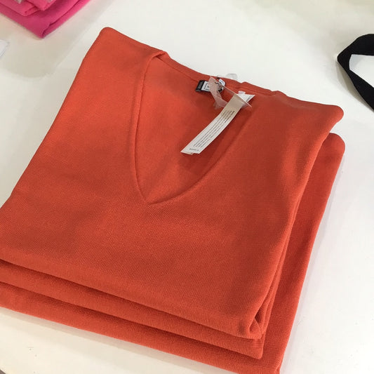 Viv Top Orange by Biana