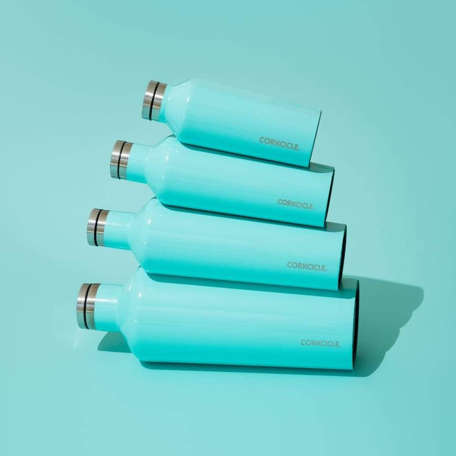 25oz Canteen in Turquoise by Corkcicle