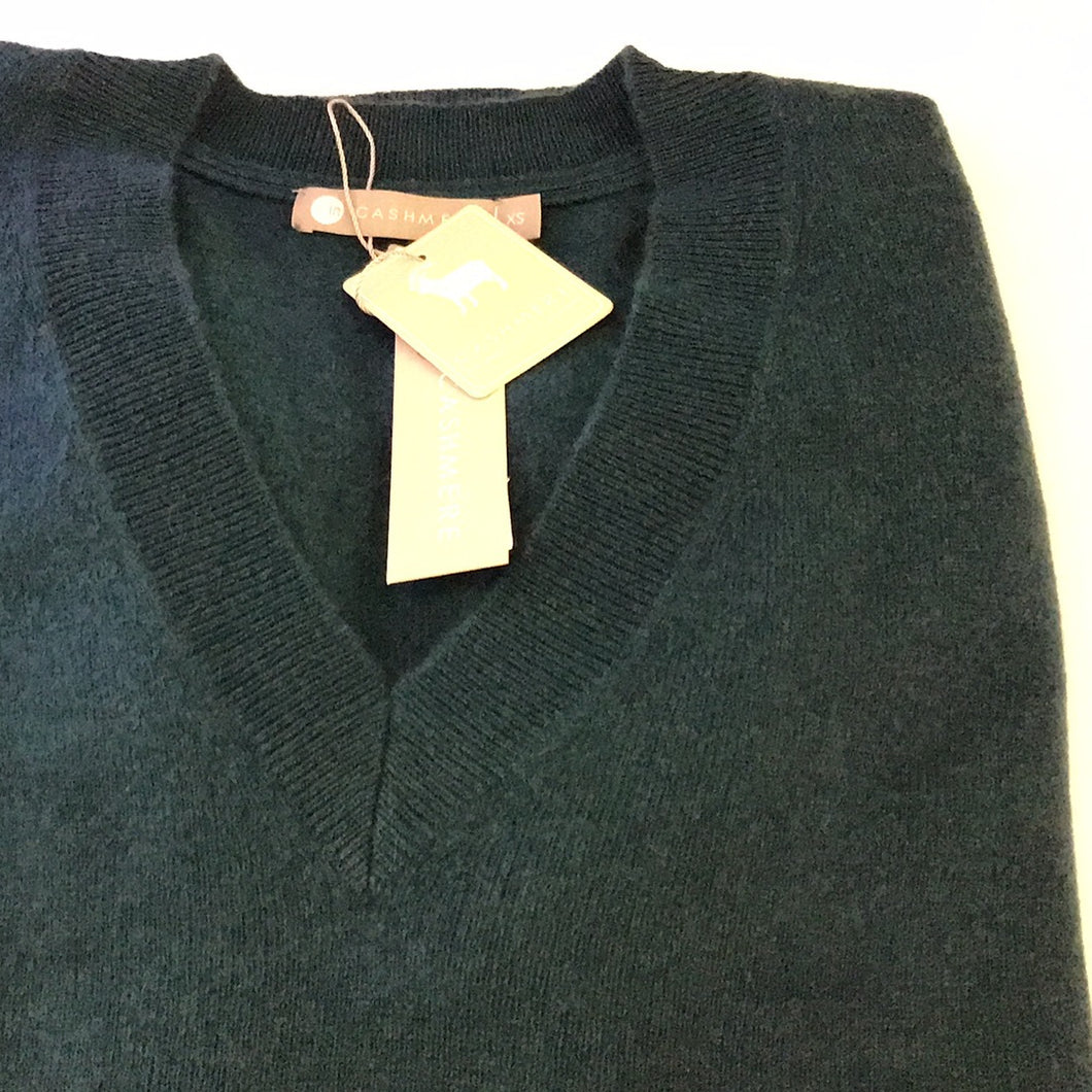 VNeck Cashmere Sweater in Topaz by In Cashmere