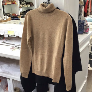 Roll Neck Cashmere Sweater in Simba by Brodie Cashmere