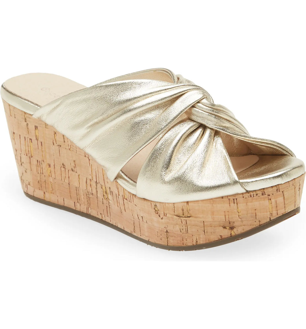 Wiley Light Gold Wedge by Chocolat Blu