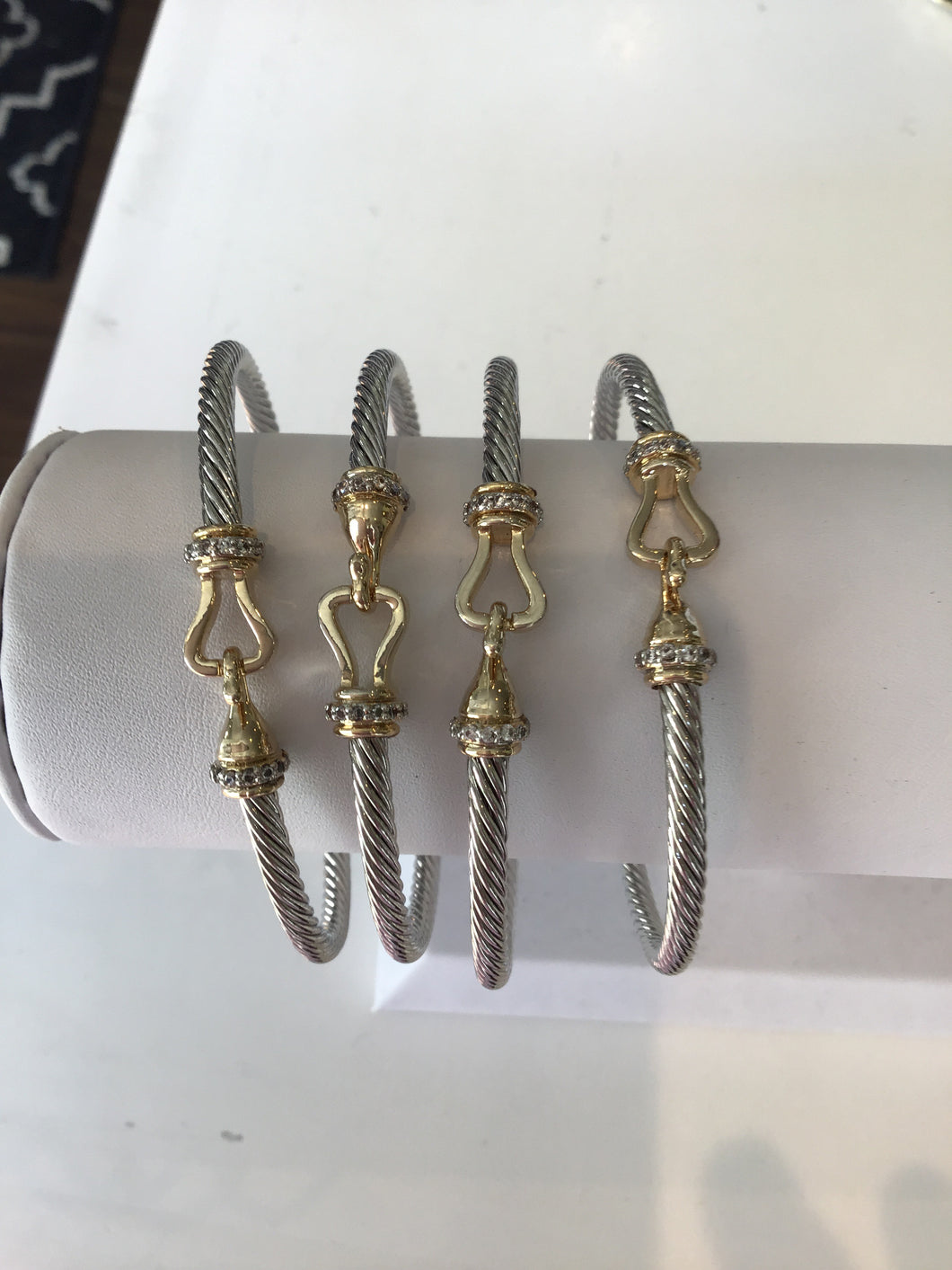 103 Small Hook Bracelet