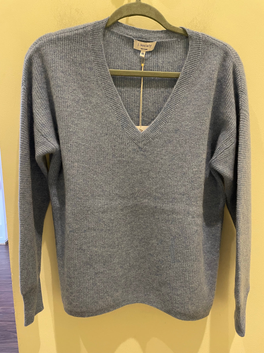 Cashmere V-Neck Sweater in Chambray by J Society
