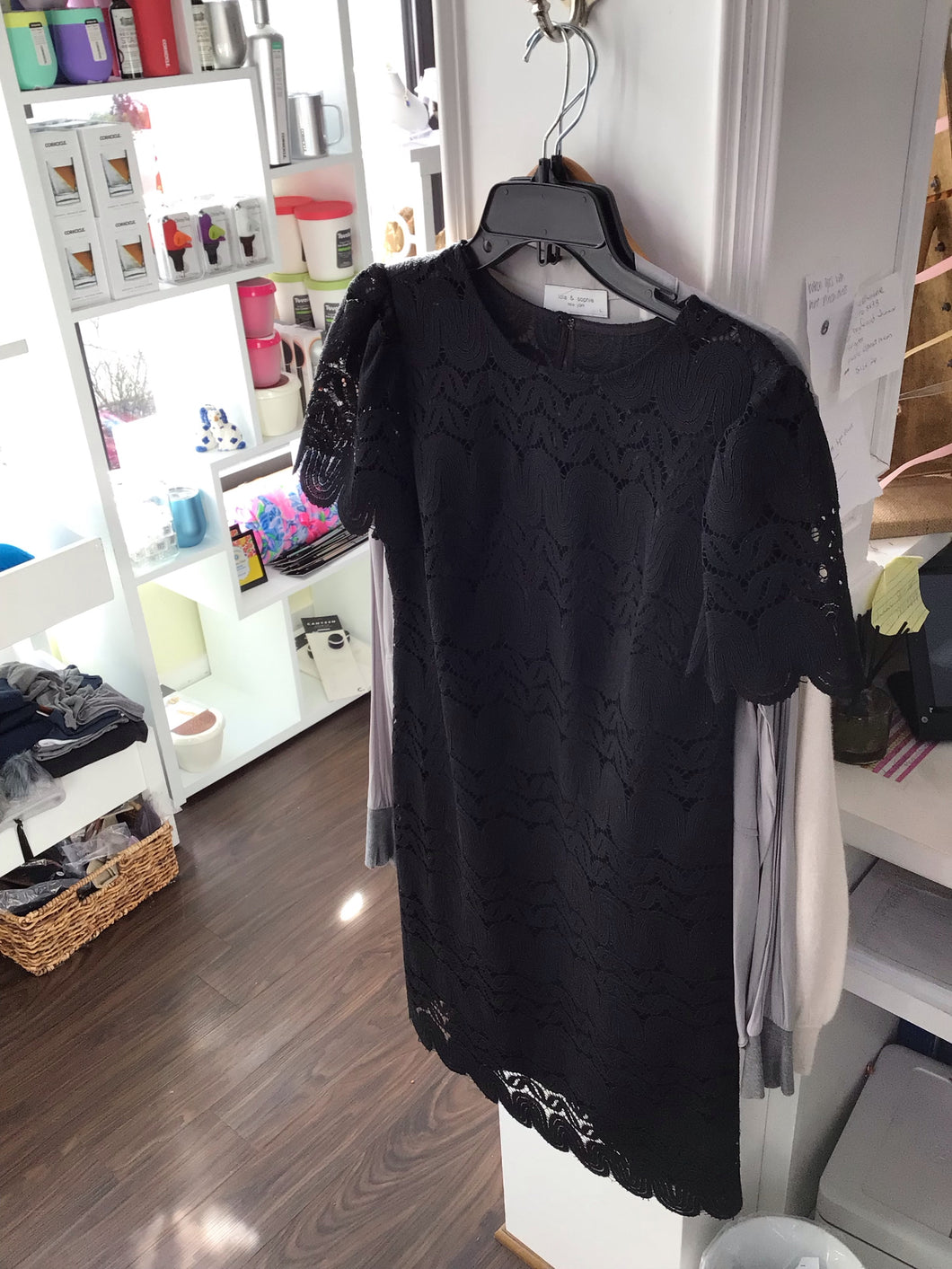 Trina by Trina Turk Black Lace Short Sleeve Dress